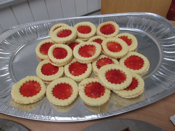 JAMMY DODGER BISCUITS