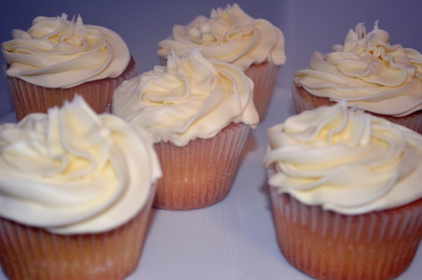 Vanilla cupcakes
