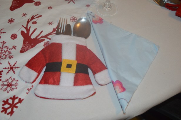 Christmas day table setting