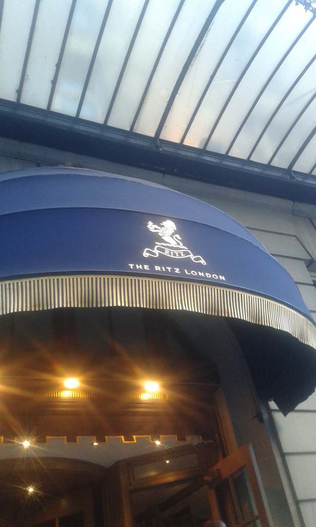 36430083_2107745835934757_3832421914043744256_n